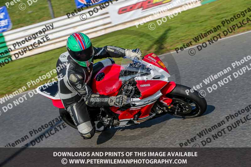 PJ Motorsport Photography 2018;enduro digital images;event digital images;eventdigitalimages;mallory park;mallory park photographs;mallory park trackday;mallory park trackday photographs;no limits trackdays;peter wileman photography;racing digital images;trackday digital images;trackday photos